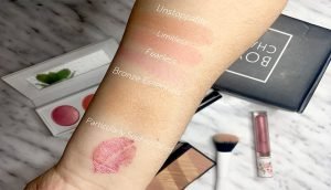 boxycharm diciembre 2017 swatches liquid lipstick pretty vulgar realher blushes bronze essentials