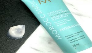 MoroccanOil Hydrating Styling Cream cuidado del cabello teñido hidratacion cabello decolorado